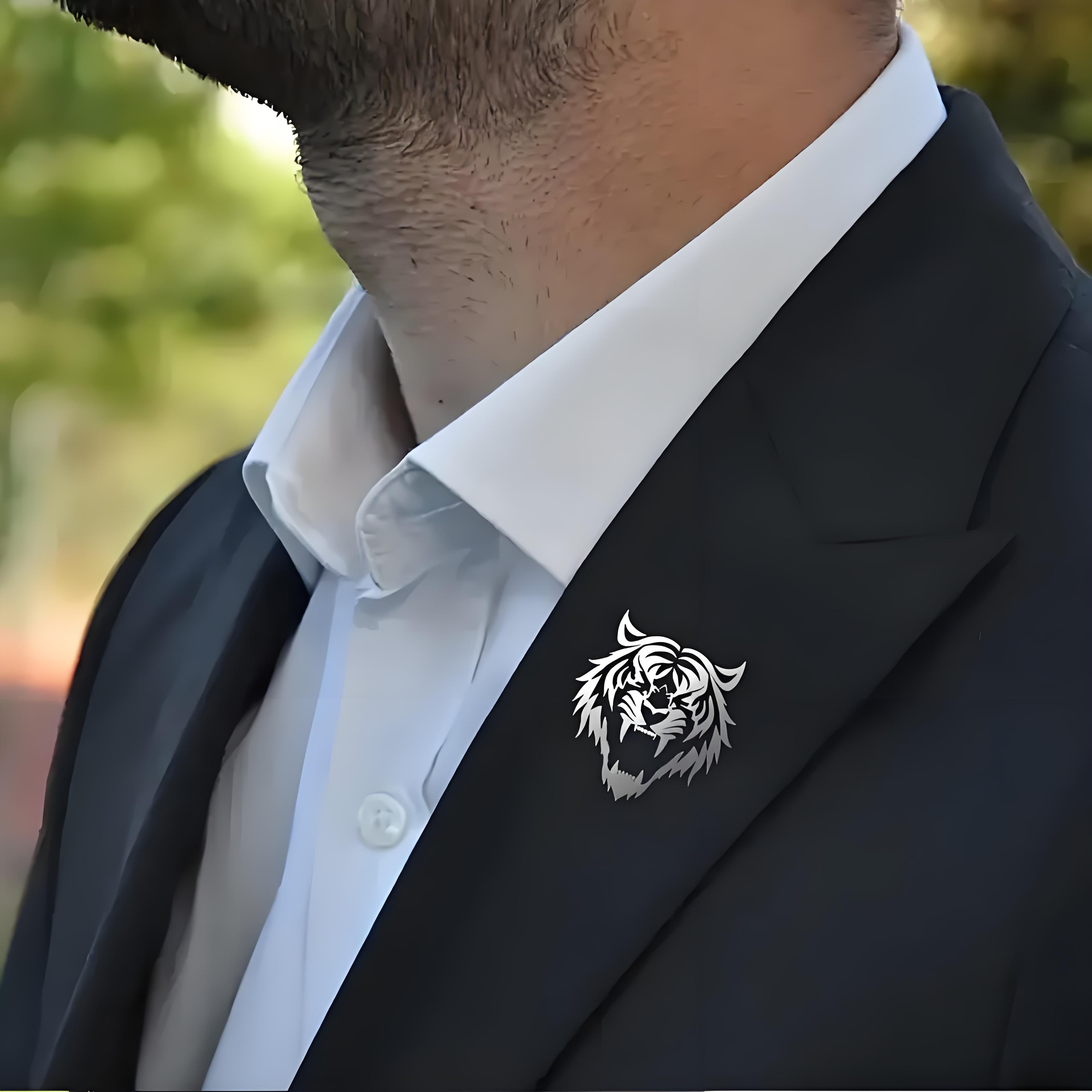 Erkek Paslanmaz Çelik Kaplan K - Tuxedo Lapel Pin incelemesi ve fiyatı
